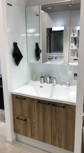 ⭐︎都さま専用⭐︎ 洗面台の上部です ⭐︎都さま専用⭐︎ 洗面台の上部です